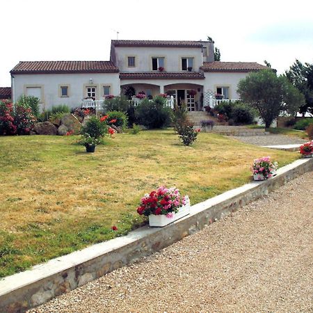 Bed and Breakfast Domaine de la Pendule à Issel Extérieur photo