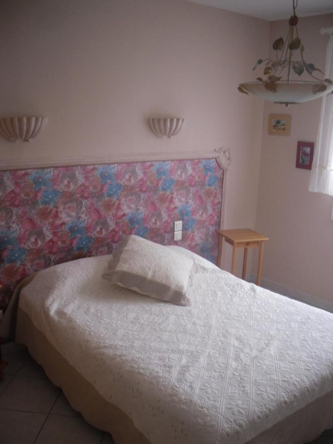 Bed and Breakfast Domaine de la Pendule à Issel Extérieur photo